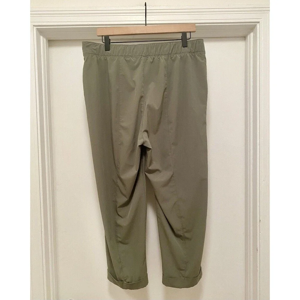 Talbots Pull On Ankle Pants Women’s Size Medium Cropped Army Green Comfort